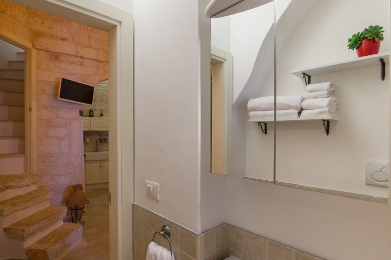 Bathroom 4, Arcuève Dimora con Vista, Brindisi