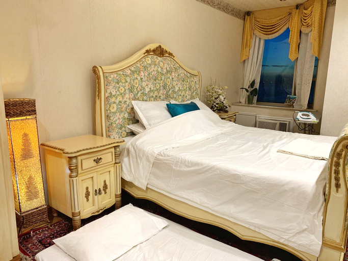 Bedroom 19