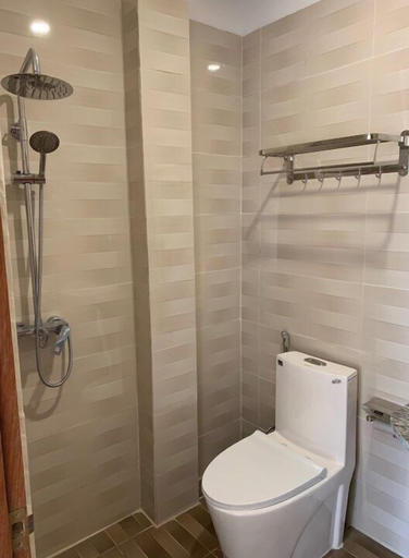 Bathroom 3, Galaxy VangVieng Hotel, Vangvieng