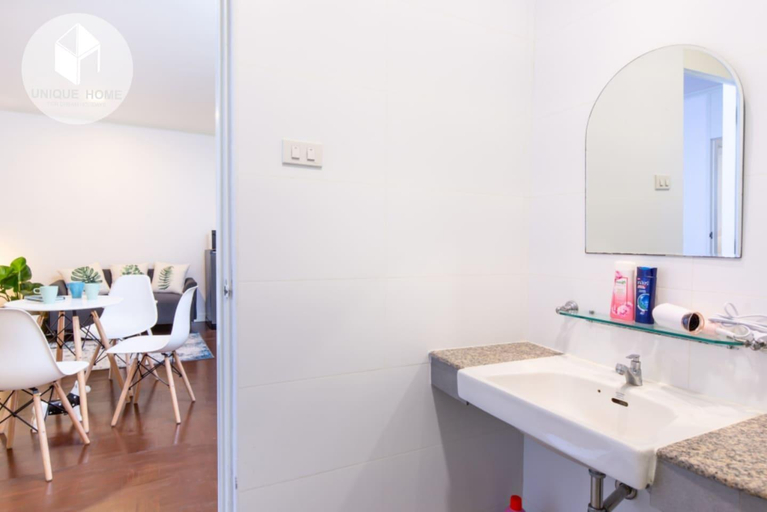 Bedroom 2, Whole 3F in Townhouse BTSNana Nightlife Terminal21, Wattana