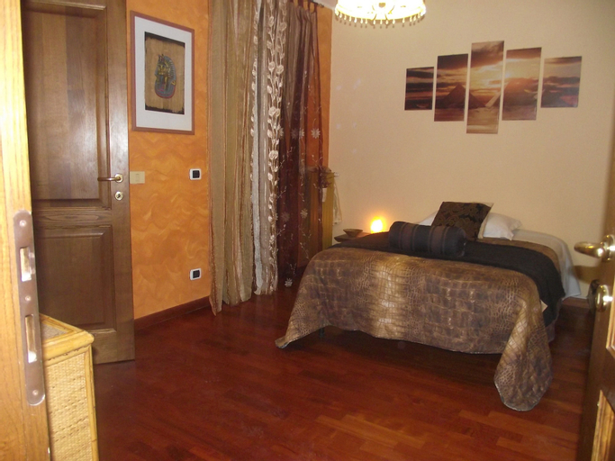 Bedroom 3, Villa Sabrina, Arezzo
