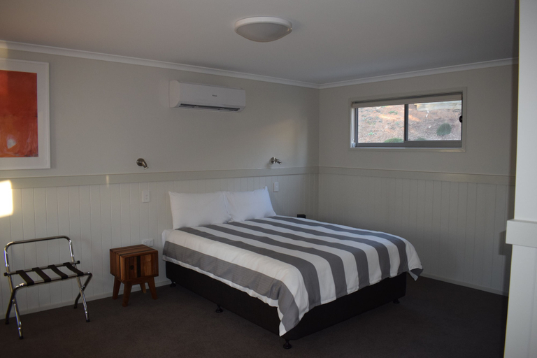 Bedroom 3, NRMA Port Macquarie Breakwall Holiday Park, Port Macquarie-Hastings - Pt A