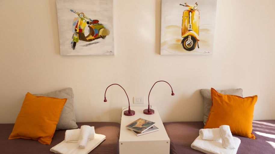 Room 5, Fiera Monterosa 11 Apartment, Milano