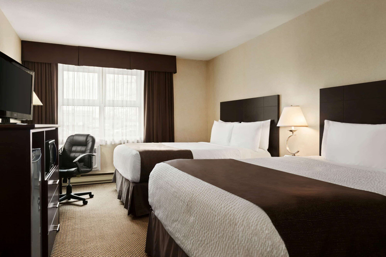 Bedroom 3, Days Inn by Wyndham Trois-Rivieres, Francheville