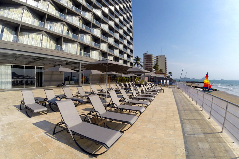 Exterior & Views 2, Holiday Inn Resort MAZATLAN by IHG, Mazatlán