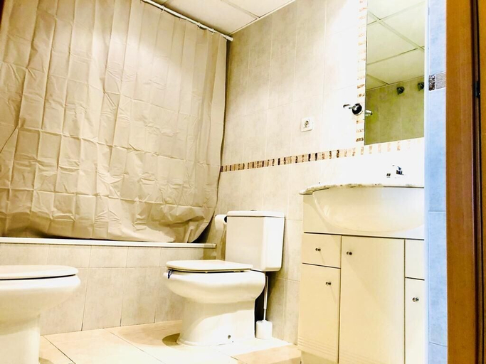 Bathroom 3, Piso Piscina, Mar, Playa, Tranquilidad En Creixell, Tarragona
