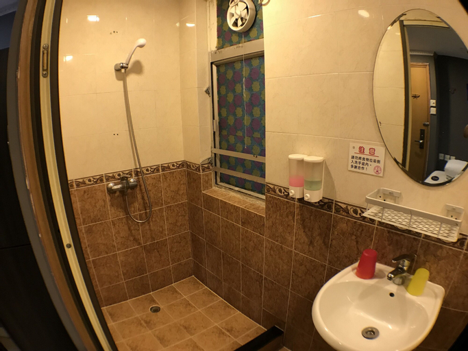 Bathroom 2