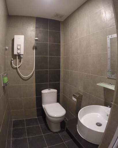 Bathroom 4, Island Homestay, Manjung