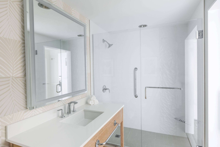 Bathroom 5, Wyndham Grand Clearwater Beach, Pinellas