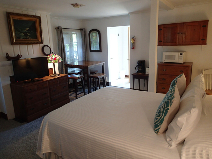 Bedroom 4, The Masthead Resort, Barnstable