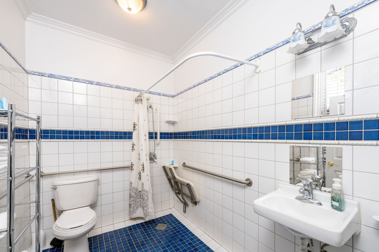 Bathroom 3, The Dutch Flat Hotel, Placer
