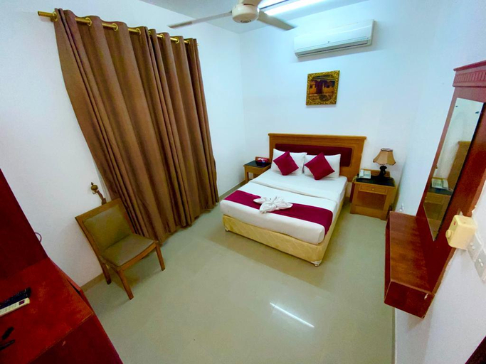 Bedroom 2, Savoy Inn Hotel, Seeb