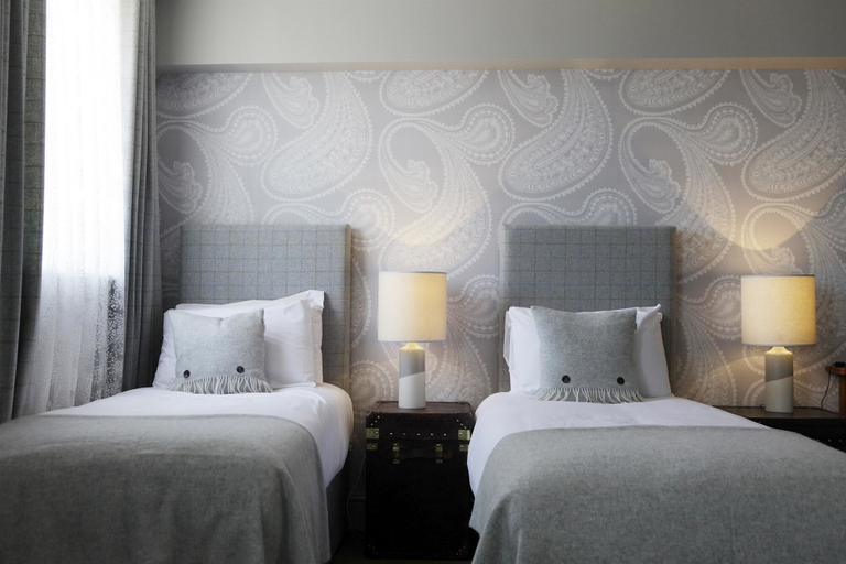 Bedroom 2, Rose & Crown, Warwickshire