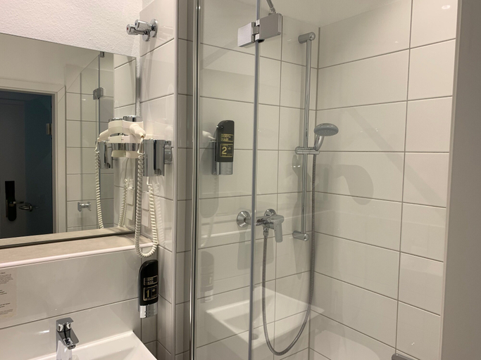 Bathroom 5, Hotel B54 Heidelberg, Heidelberg