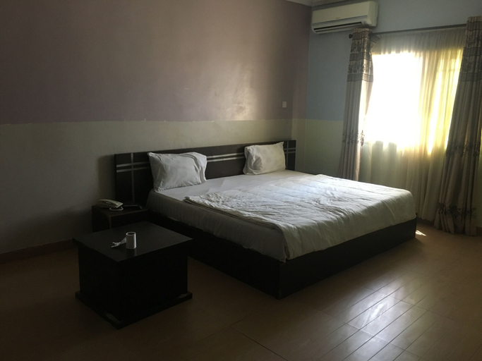 Bedroom 2, Ocean Pavillion Hotel & Suites, Eti-Osa