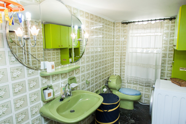 Bathroom 3, Elegant Spacious Marousi Apt, Attica