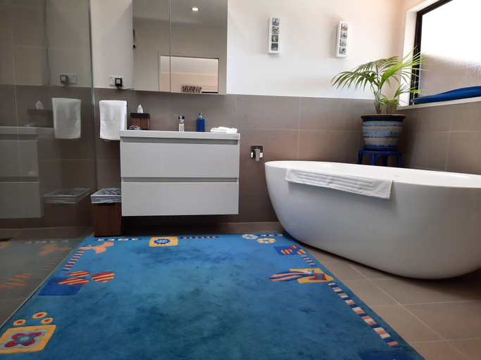 Bathroom, Riverside Homestead Waitangi, Far North