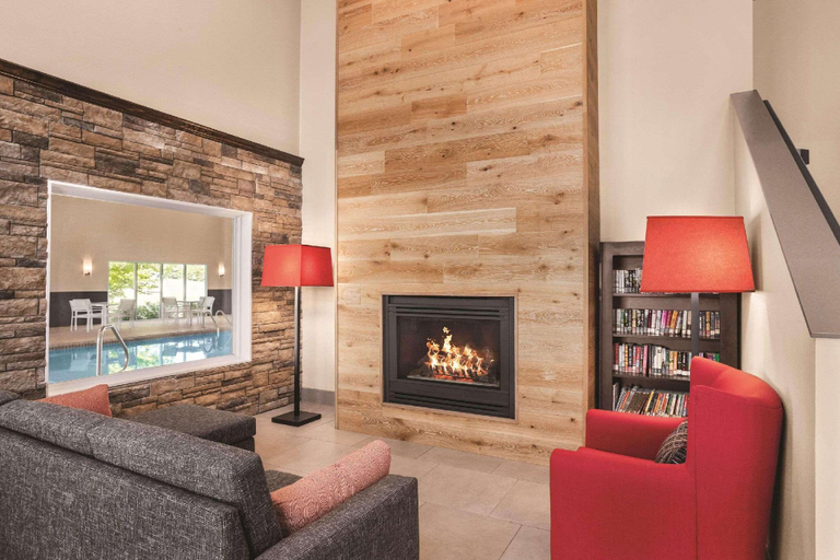 Public Area 2, Country Inn & Suites by Radisson, Buffalo, MN, Wright