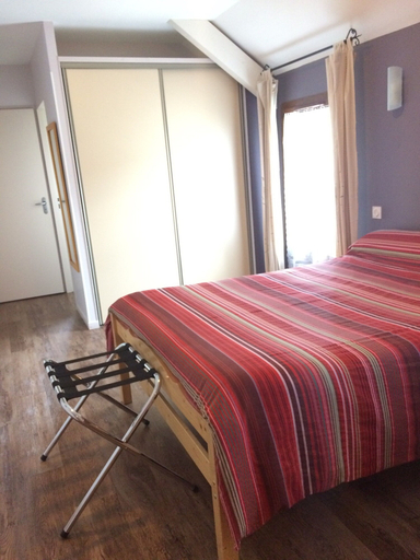 Bedroom 4, Auberge des Pyrénées, Hautes-Pyrénées