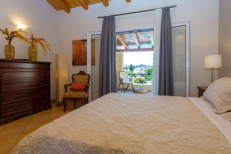 Bedroom 2, Villa Caramel, Ionian Islands
