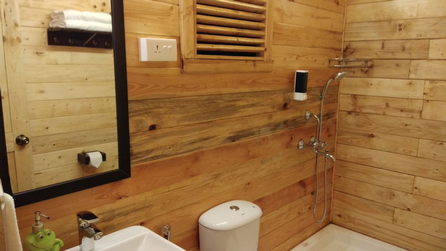 Bathroom 3