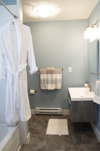 Bathroom, City Get-away, Division No. 1