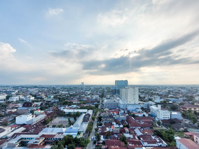 Exterior & Views 4, Cozy and Comfort Living Studio De Prima Apartment By Travelio, Medan