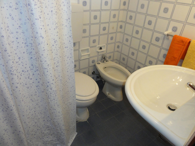 Bathroom 5, Villa Comete, Venezia