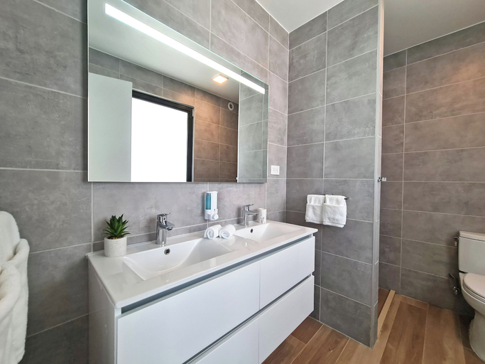 Bathroom 4, Tuscany Residence Aruba