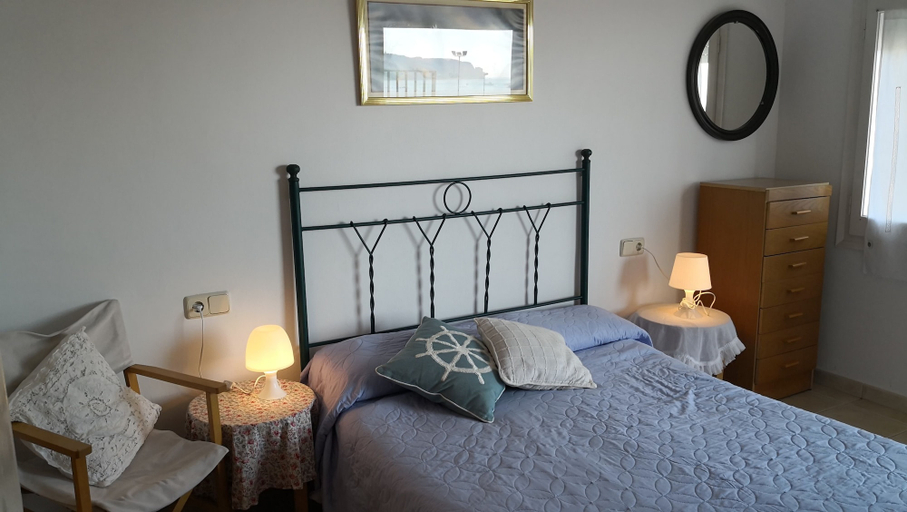 Bedroom 2, Inmo Estartit Apto. Rocamaura I C 2 2, Girona