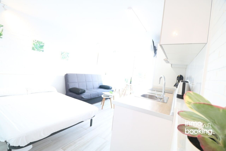 Bedroom 2, InmoBooking Loft Ancora, climatizado y cerca de la palya, Tarragona