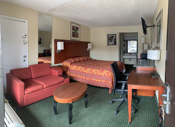 Bedroom 2, Night Inn, Robeson