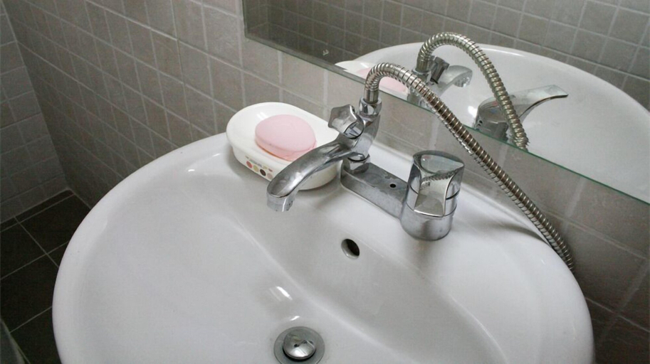 Bathroom 4, Gyeongju Hanok1st, Gyeongju