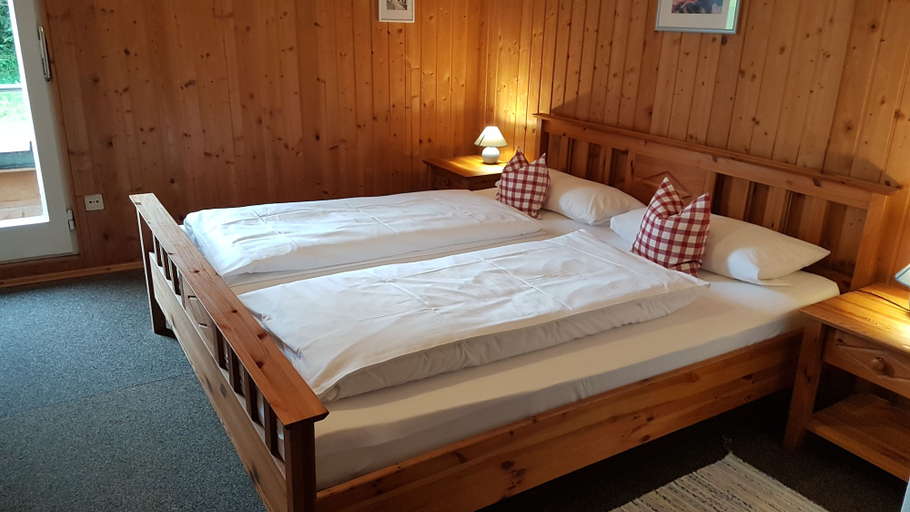 Bedroom 3, Hauserwirt, Weilheim-Schongau