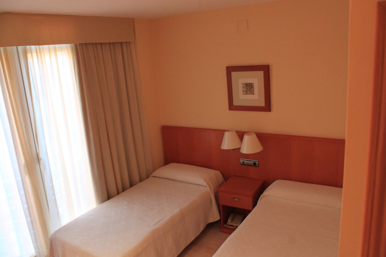 Bedroom 5, Hotel del Port, Tarragona
