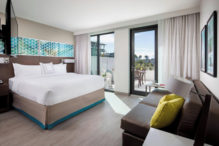 Bedroom 3, Residence Inn by Marriott Miami Beach South Beach, Miami-Dade