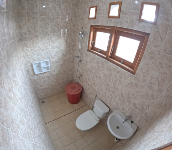 Bathroom 5