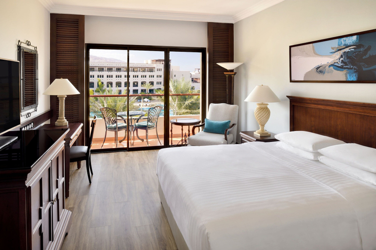 Bedroom 3, Dead Sea Marriott Resort & Spa, Shooneh Janoobiyyeh