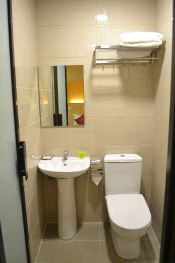 Bedroom 4, Easy Hotel, Kuala Lumpur