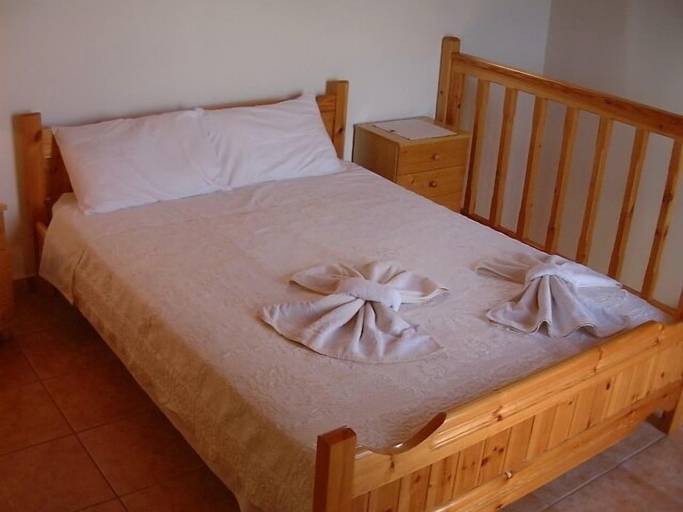 Bedroom 4, Villa Amalia, Crete