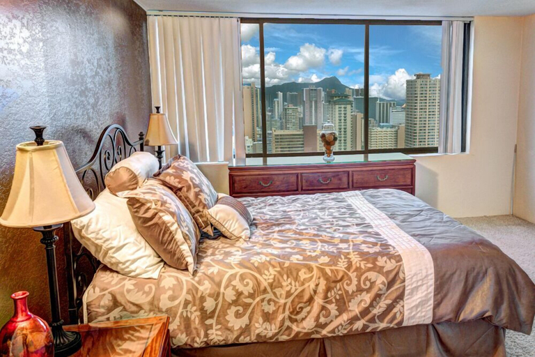 Bedroom 3, Hawaiian Monarch by Hawaii Ocean Club, Honolulu