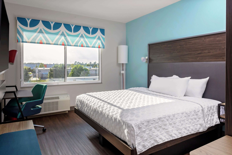 Bedroom 3, TRU By Hilton Crossett, Ashley