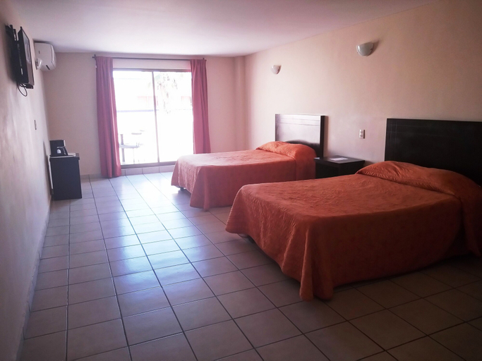 Bedroom 3, Los Jitos Hotel & Suites, Guaymas