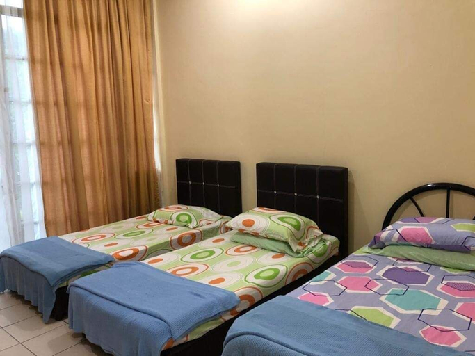 Bedroom 3, Badul Homestay, Bau