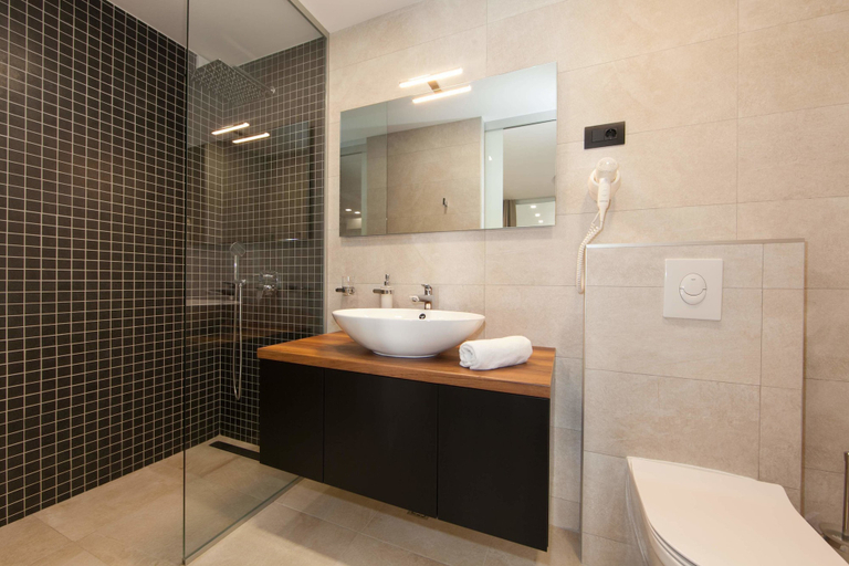 Bathroom 4, Apartments Bikin, Brela