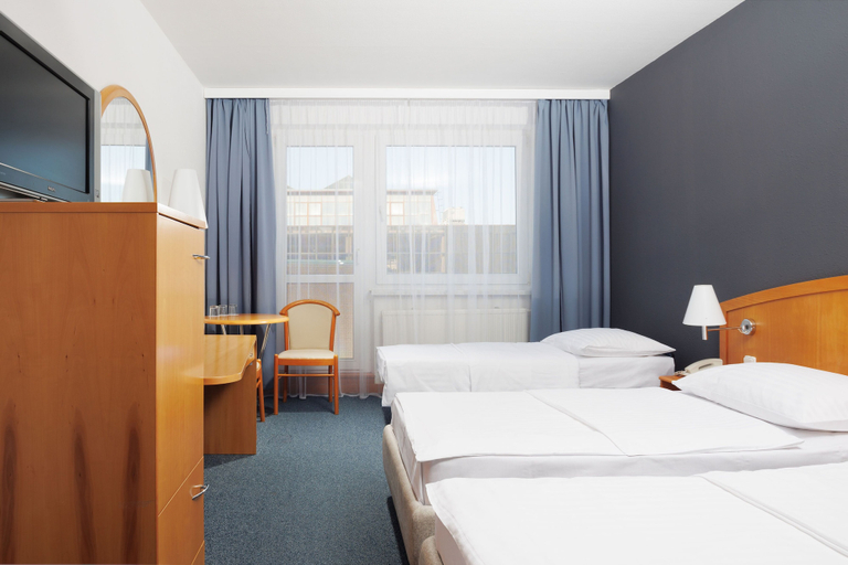 Bedroom 3, OREA Hotel Voro Brno, Brno