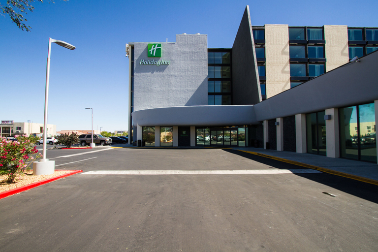 Exterior & Views 3, Holiday Inn VICTORVILLE by IHG, San Bernardino