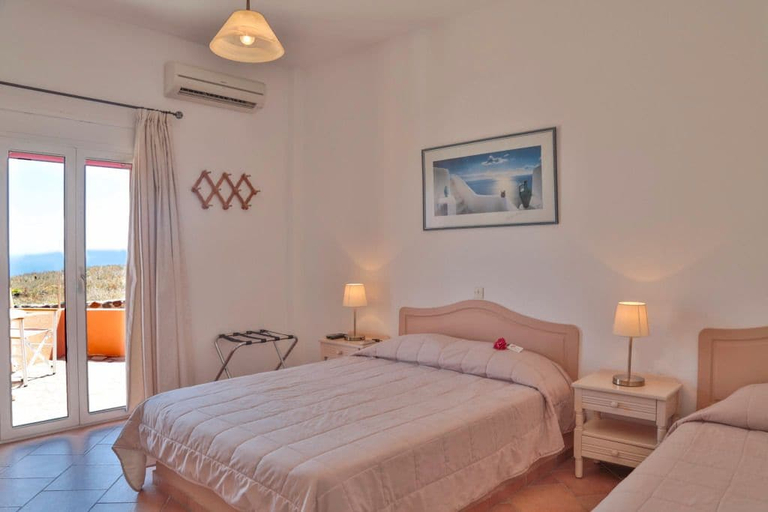 Bedroom 4, Pension The Flower, South Aegean