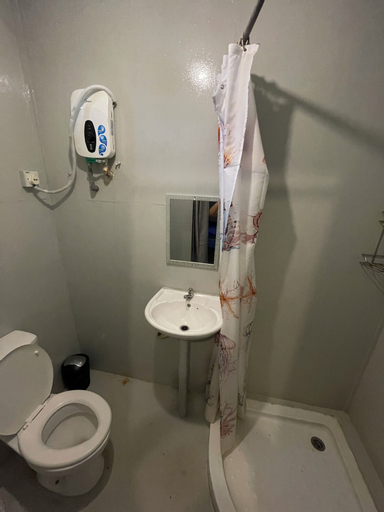 Bathroom 3