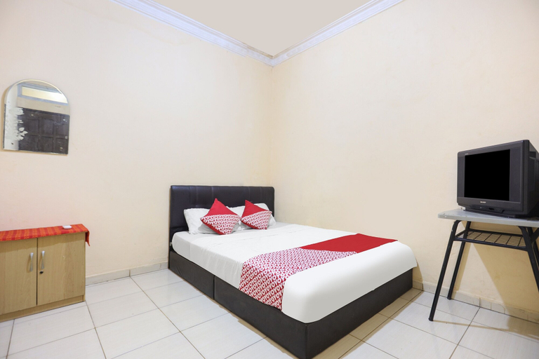Bedroom 1, Hotel O Wisma Heksa, Batam